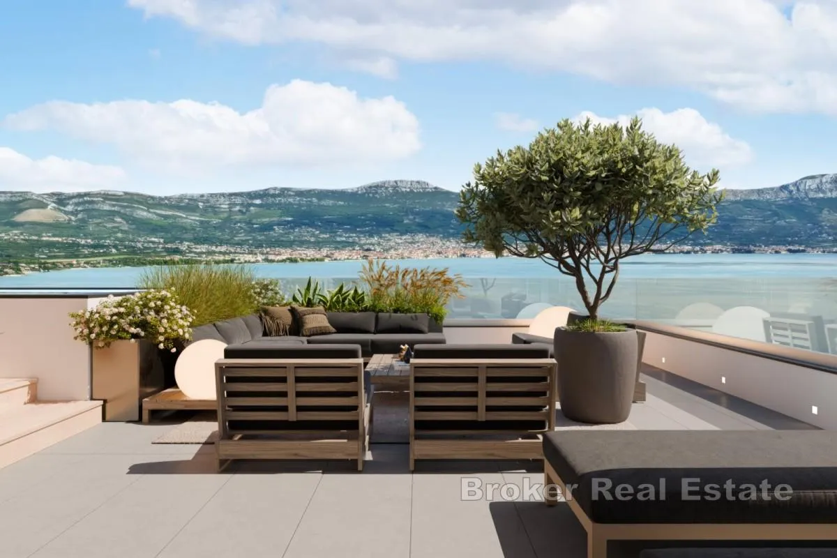 luksuzan trosoban penthouse stan s pogledom na more - slika 4