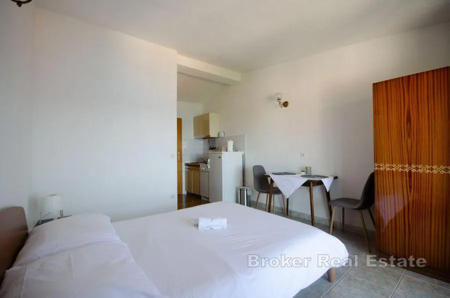 apartmanska kuća s otvorenim pogledom na more - slika 11