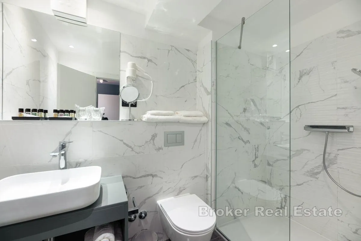 heritage hotel u centru grada - slika 5