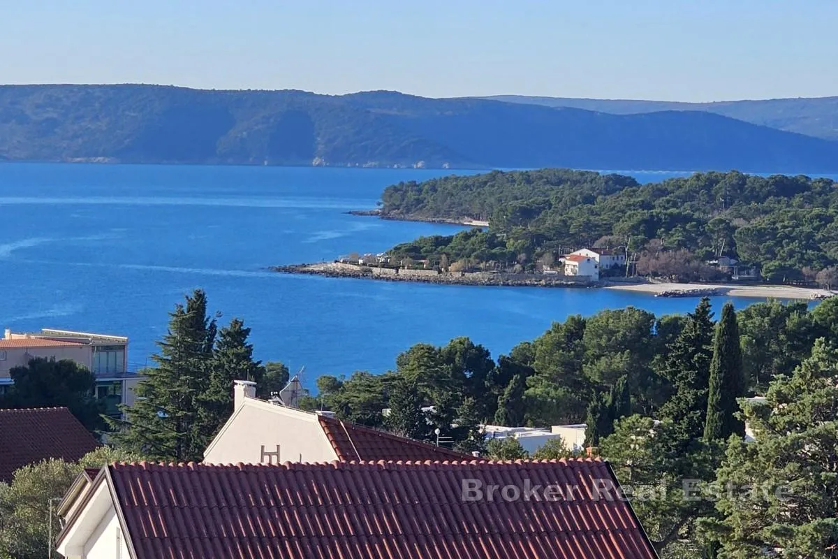 Moderan dvoetažni apartman s pogledom na more - Krk