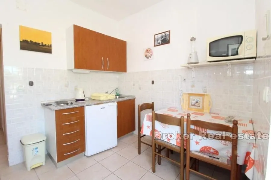 apartmanska kuća s pogledom na more - slika 7