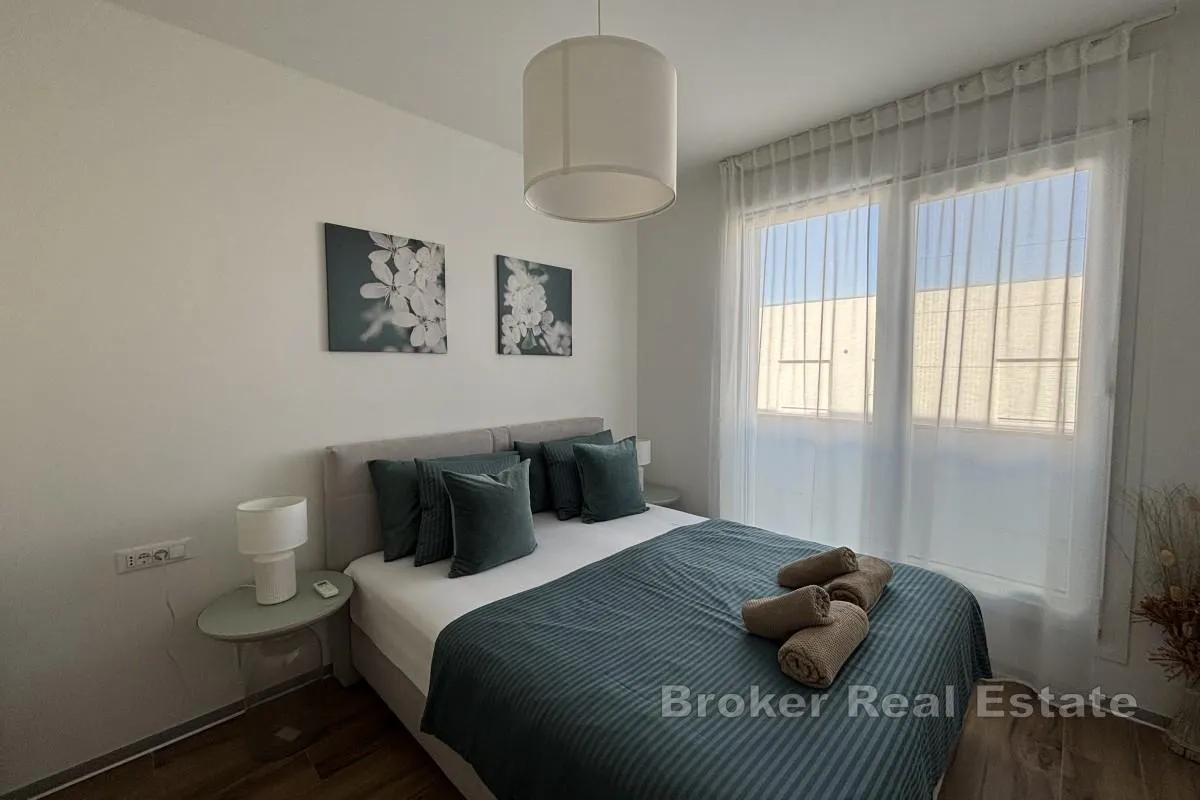 penthouse stan s pogledom na more i krovnom terasom - slika 14