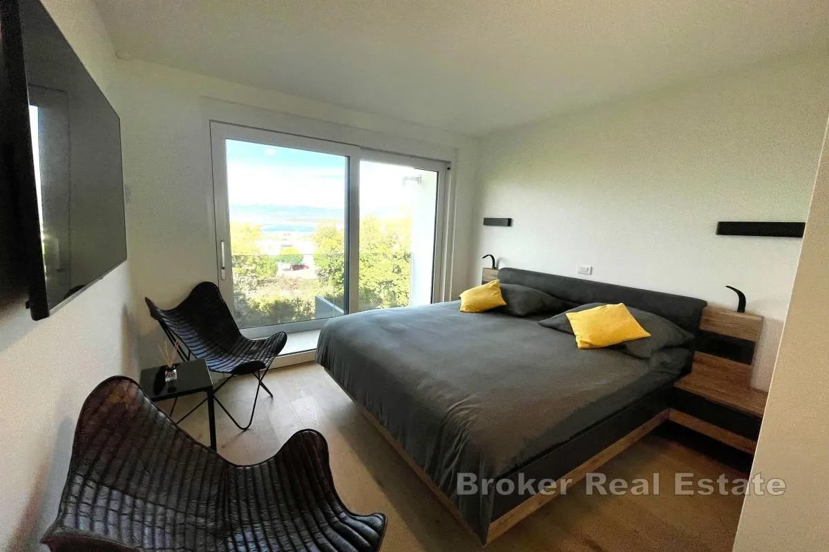 moderan apartman s pogledom na more - slika 8