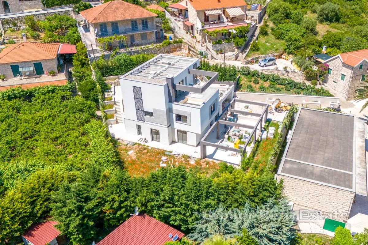 vila u prvom redu do mora - slika 8