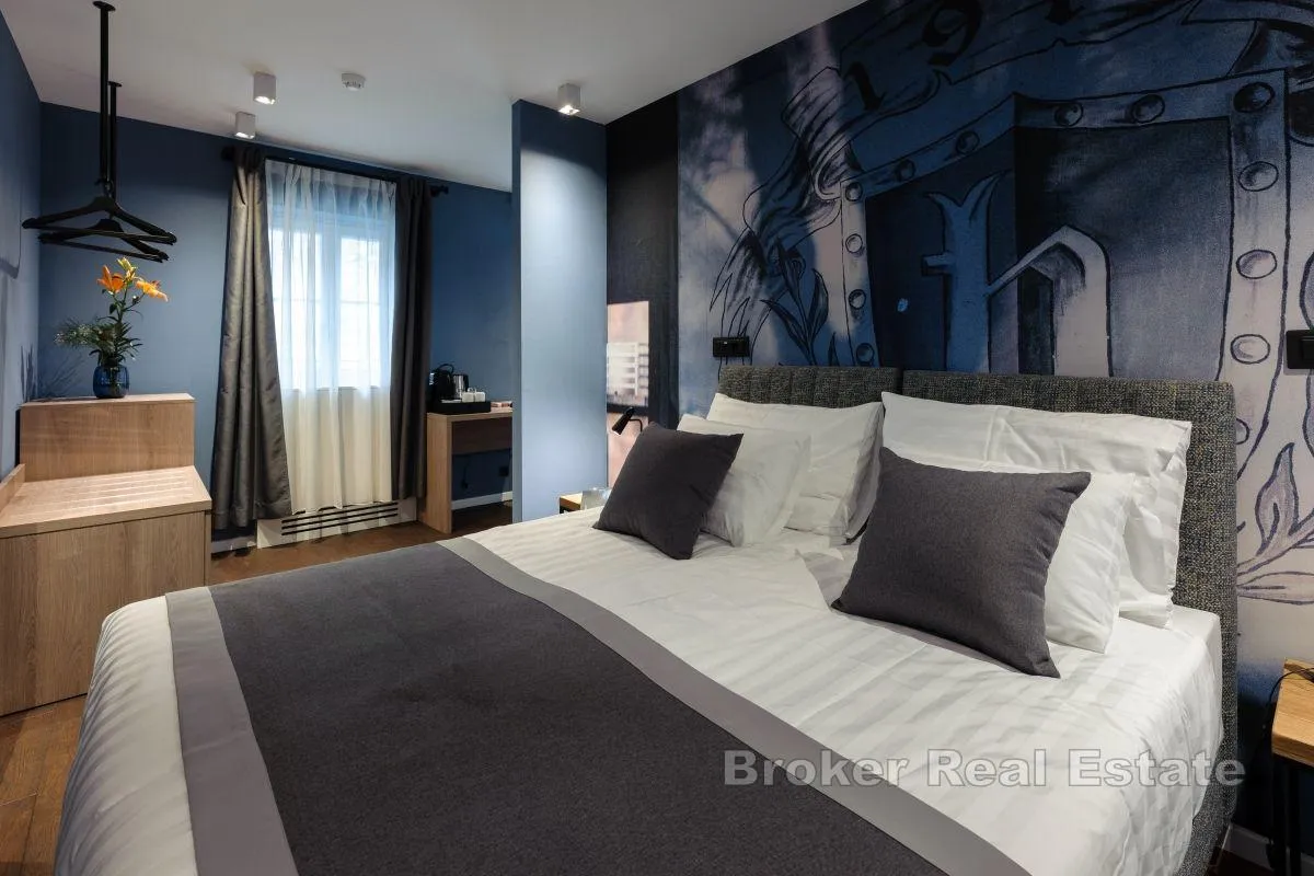 heritage hotel u centru grada - slika 8
