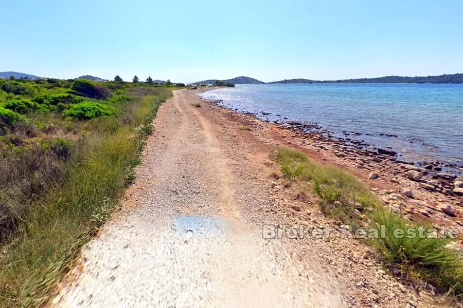 zemljište prvi red do mora zona r1 - slika 2