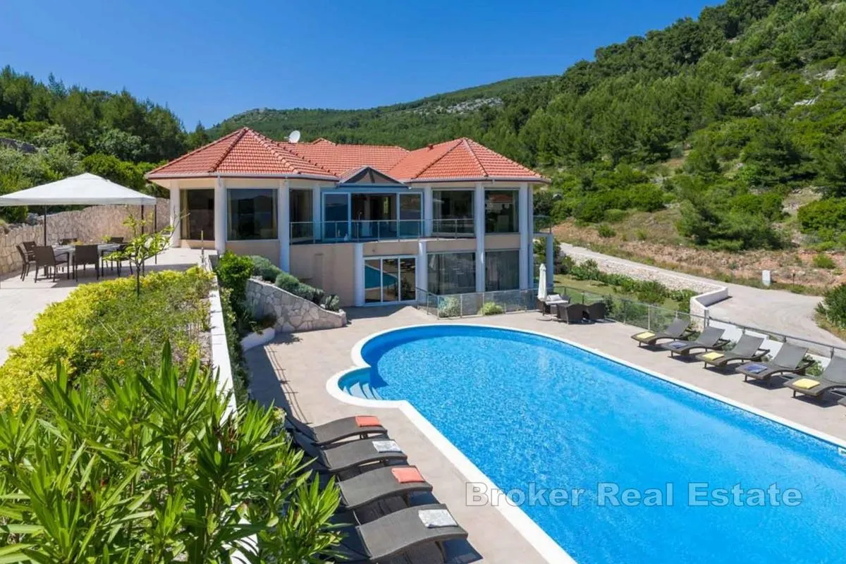 Ekskluzivna vila uz more na južnoj obali Korčule - Korčula