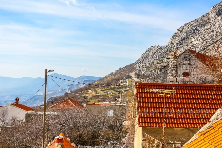 renovirana kamena kuća, na prodaju - slika 9
