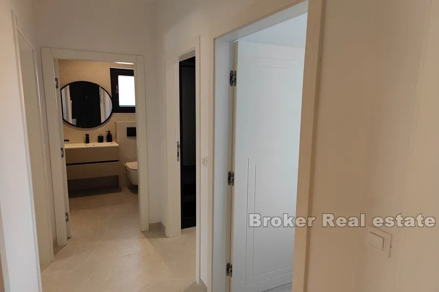 penthouse s pogledom na more - slika 12