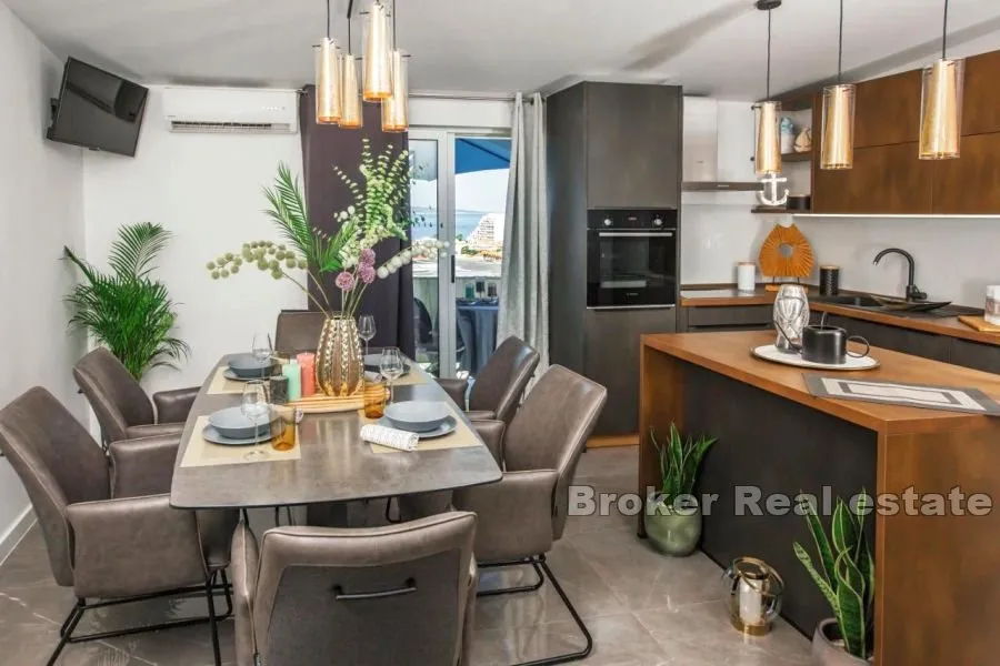 apartmanska kuća sa dodatnim građevinskim zemljištem - slika 3