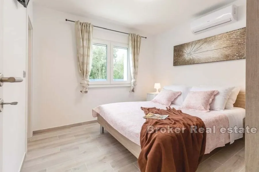 kuća za odmor prvi red do mora - slika 9