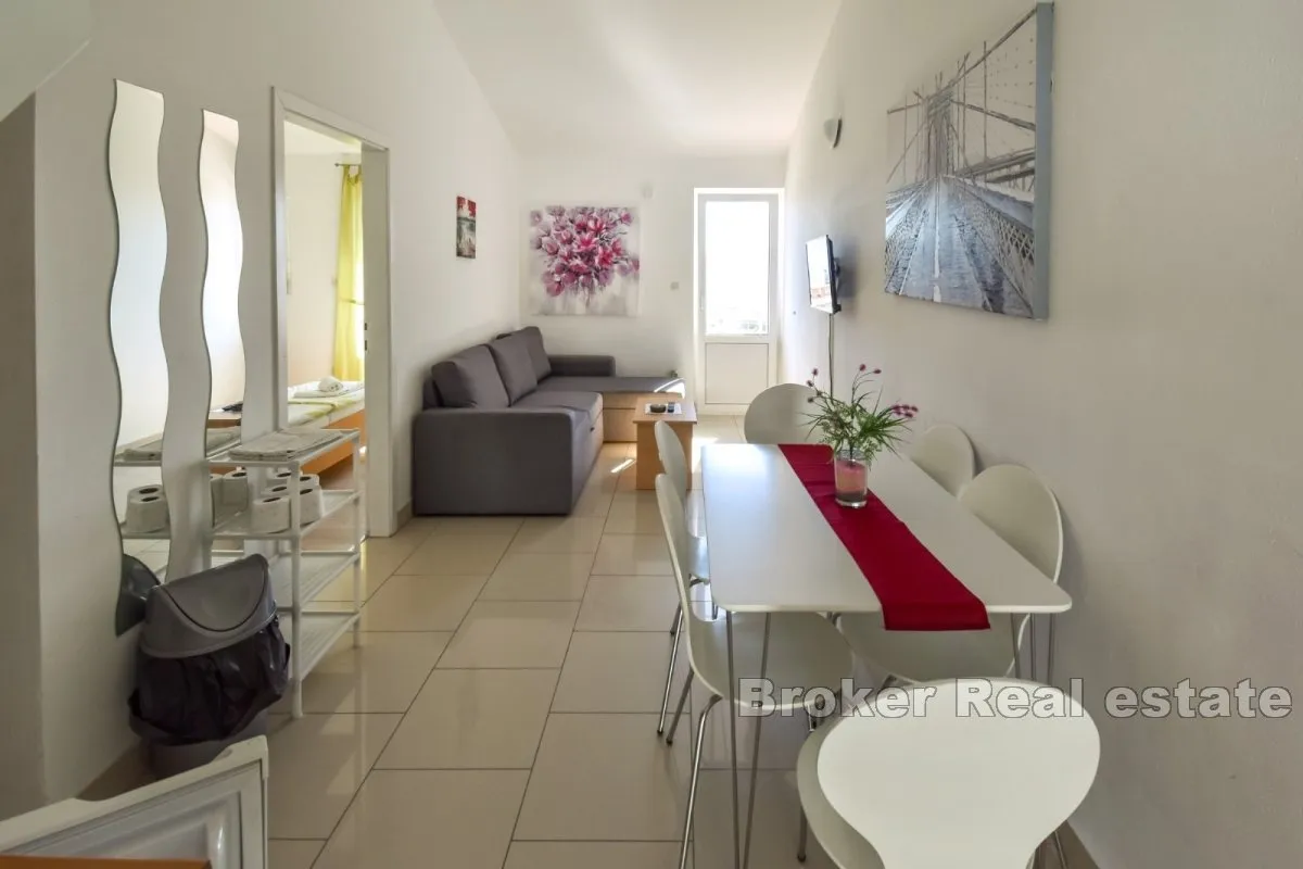 poslovno apartmanska kuca sa prekrasnim pogledom i blizinom mora - slika 5