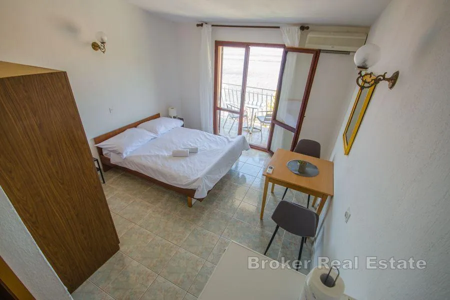 apartmanska kuća s otvorenim pogledom na more - slika 16