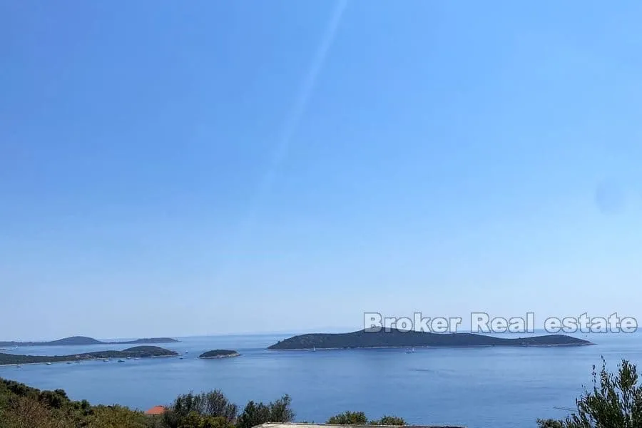 prekrasna kuća s bazenom i pogledom na more - slika 18