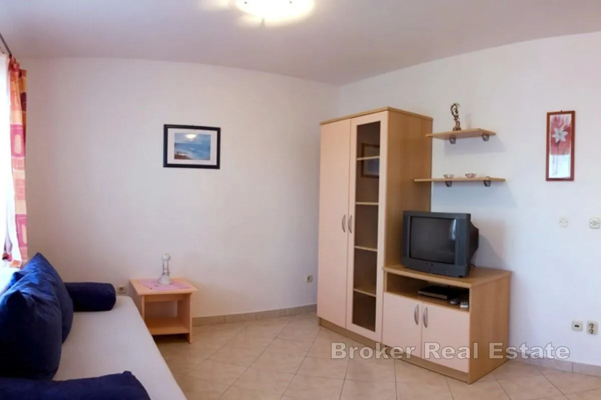 apartmanska kuća s pogledom na more - slika 11