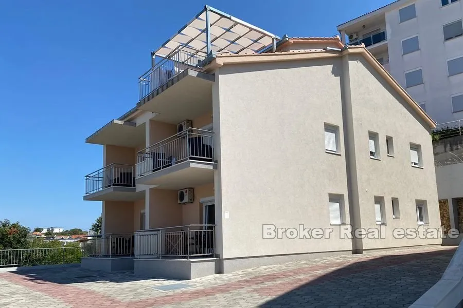 apartmanska kuća s pogledom na more - slika 2