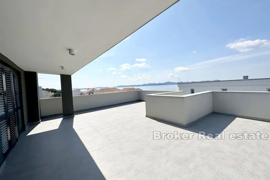 Penthouse u drugome redu do mora - Kožino, Zadar