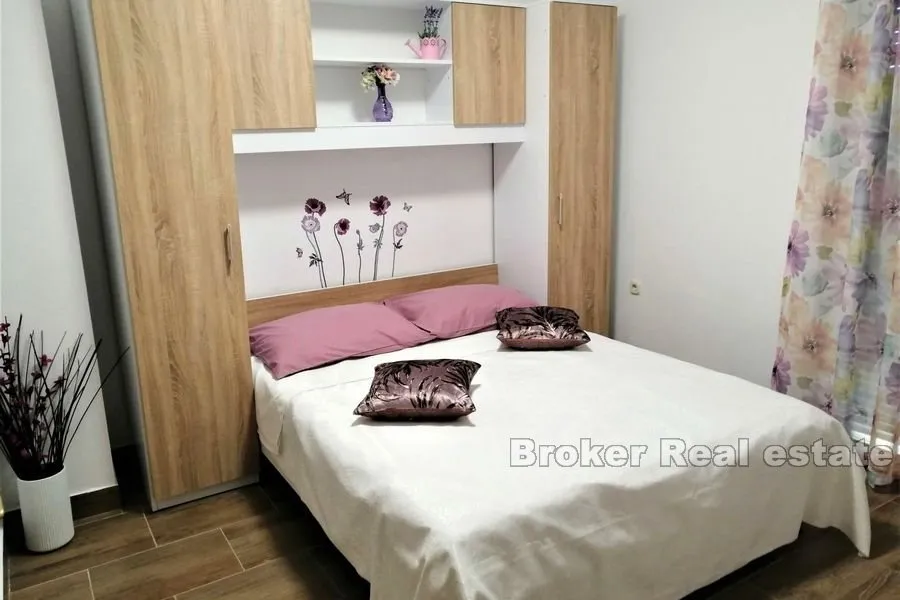 apartmanska vila prvi red do mora i plaže - slika 12