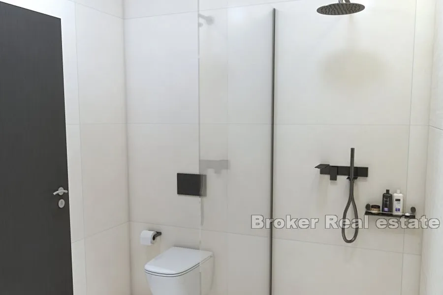 stan u prizemlju sa okućnicom - slika 9