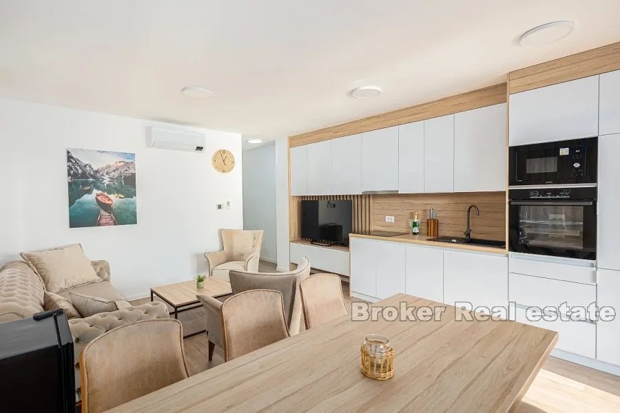 moderan apartman prvi red do mora - slika 4