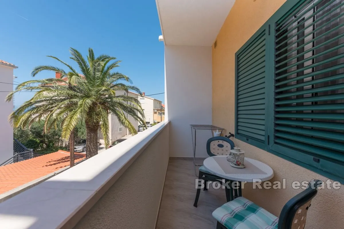 kuća sa šest apartmana blizu mora - slika 19