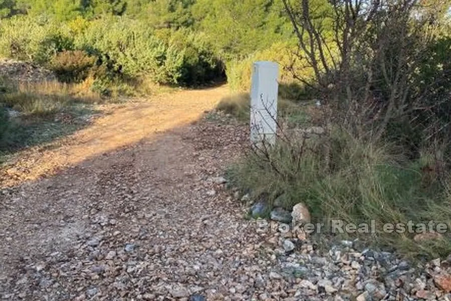 poljoprivredno zemljište s pogledom na more - slika 5