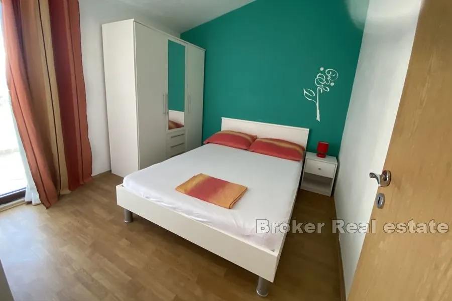 kuća s bazenom i pogledom na more - slika 14