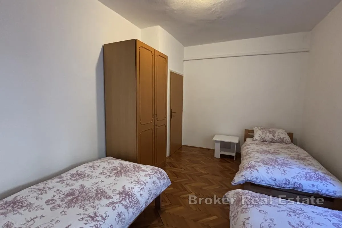 obiteljska kuća u blizini mora - slika 8