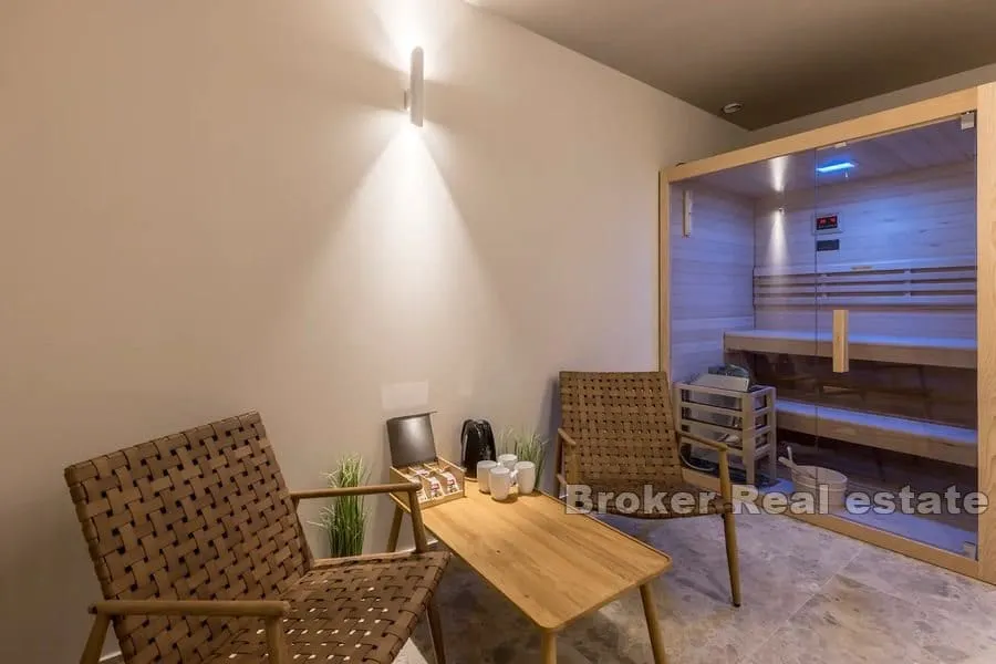 moderna vila s bazenom - slika 12