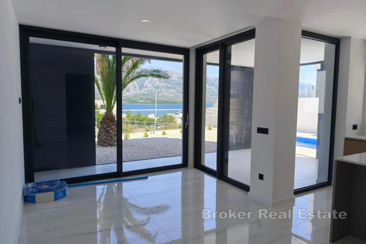 apartmani s bazenom i pogledom na more - slika 5