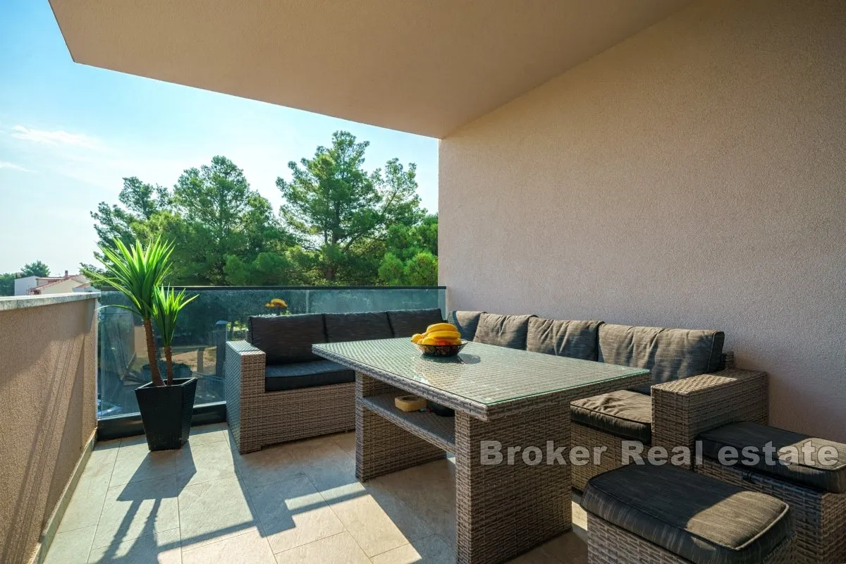 penthouse s pogledom na more - slika 13