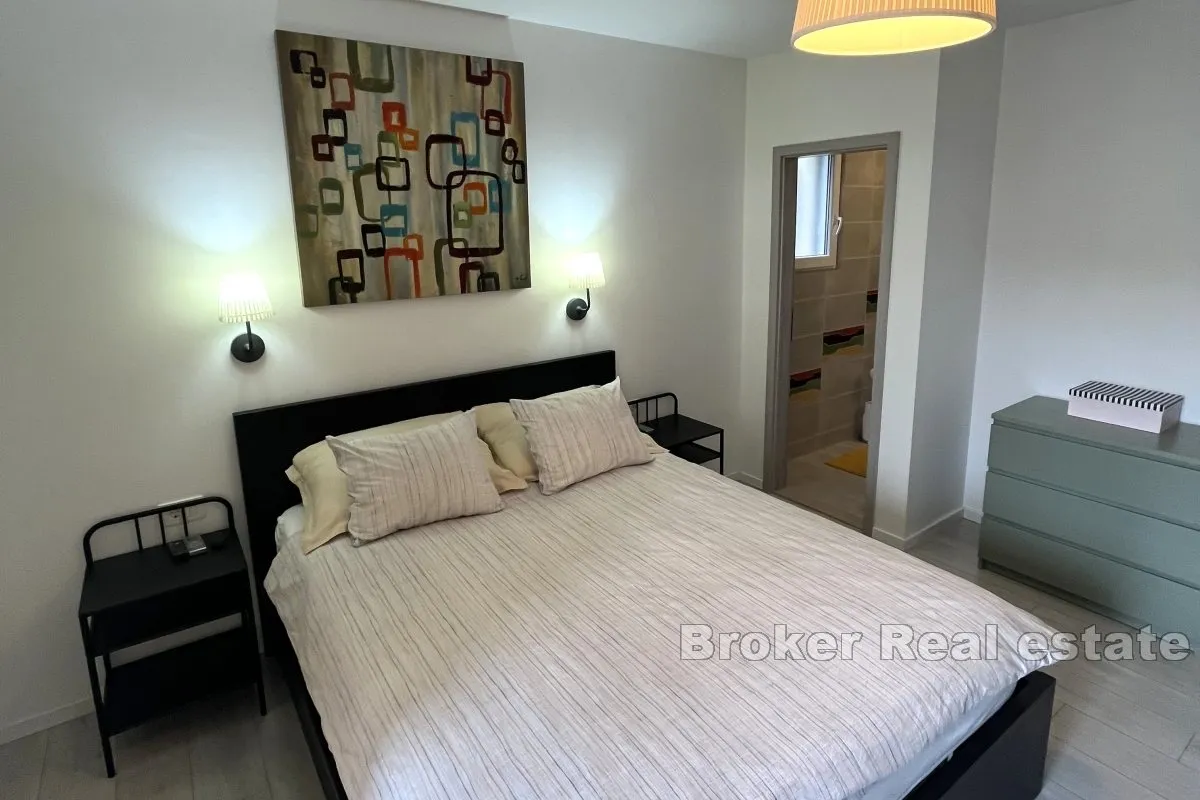 prekrasna apartmanska kuća s pogledom na more - slika 16