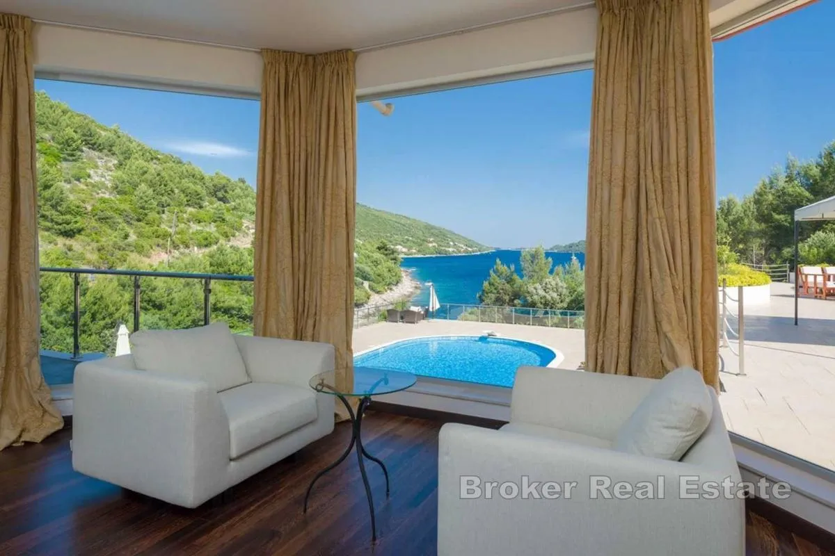 ekskluzivna vila uz more na južnoj obali korčule - slika 10