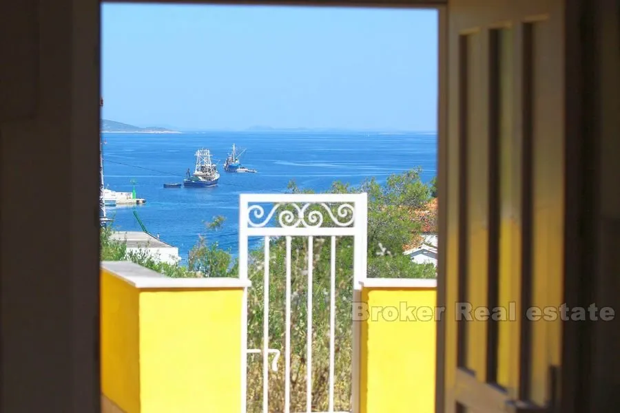 nezavršena kuća blizu mora na otoku kod šibenika - slika 7