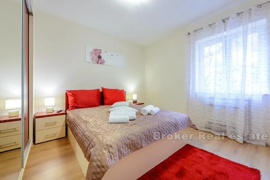 luksuzna kamena villa za najam - slika 14