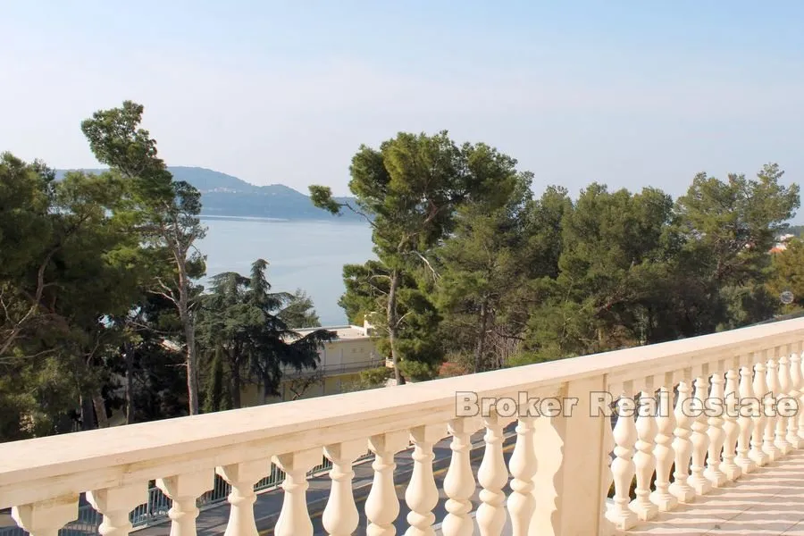 apartmanska kuća sa pogledom na more - slika 2