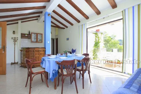 luksuzna vila s bazenom, za najam - slika 19