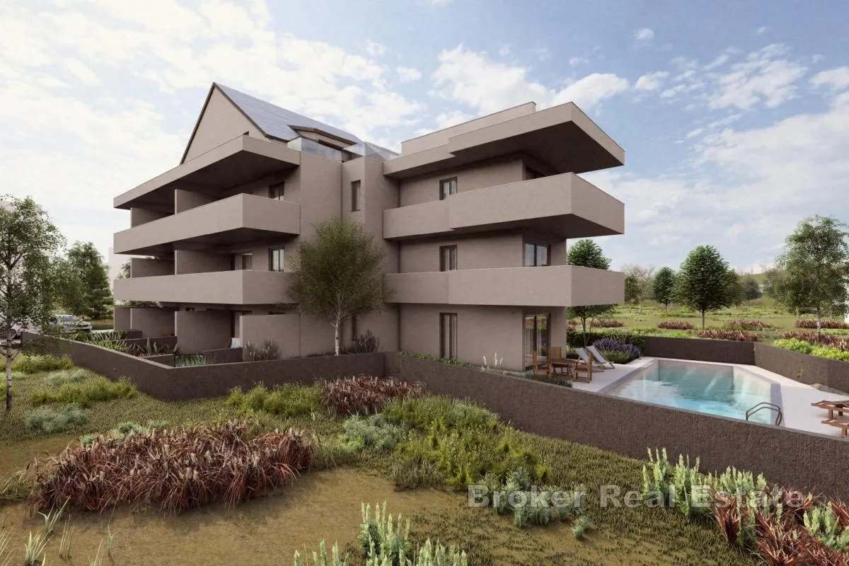 luksuzni penthouse s vlastitim bazenom i pogledom na more - slika 2