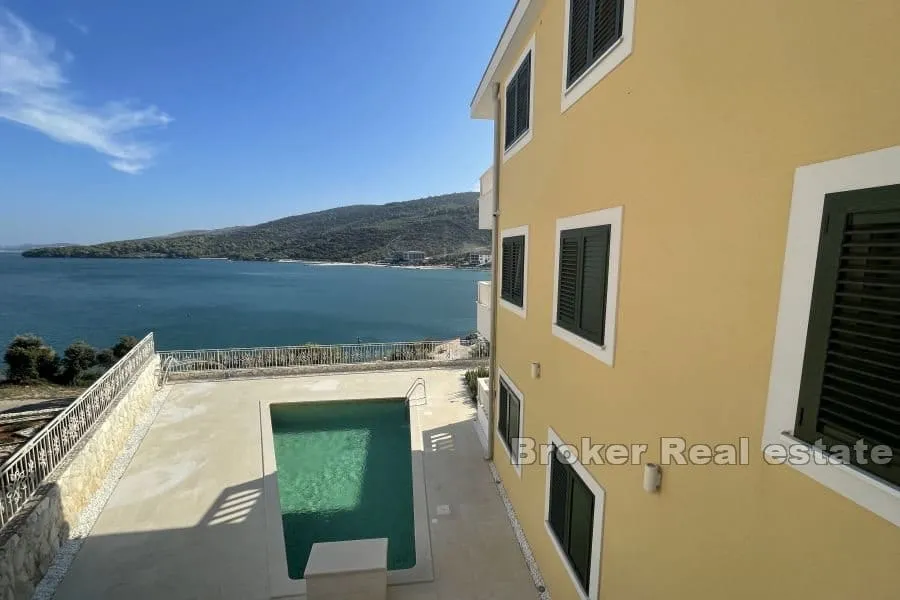 apartmanska kuća s pogledom na more - slika 7