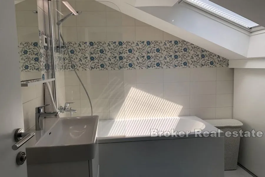 apartmani s pogledom na more - slika 17