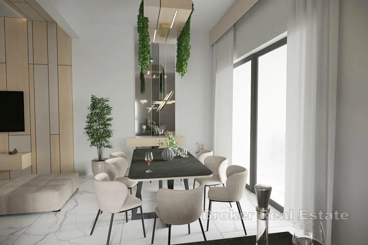 ekskluzivan penthouse s krovnom terasom i bazenom, prvi red do mora - slika 5