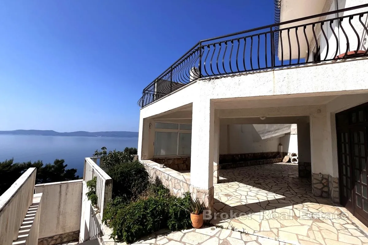 apartmanska kuća u prvom redu do mora - slika 4