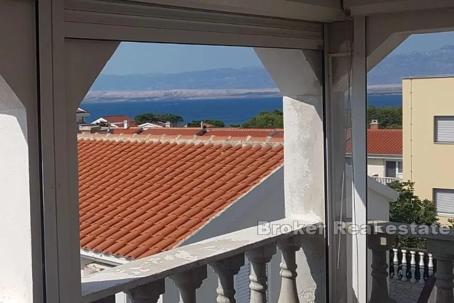 obiteljska kuća na tri etaže u blizini mora - slika 2