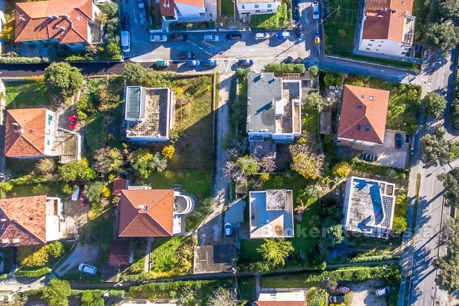 meje, obiteljska vila na atraktivnoj lokaciji - slika 4