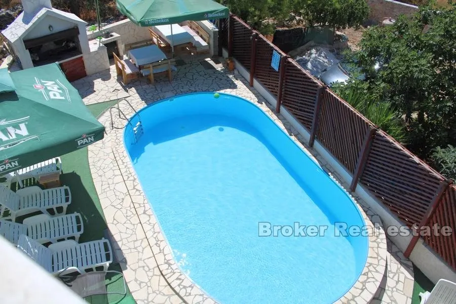 apartmanska kuća s pogledom na more - slika 4