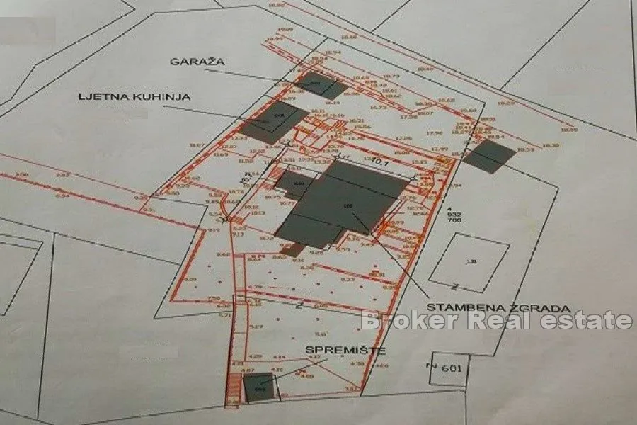 kuća, prvi red do mora, uz samu plažu. - slika 14