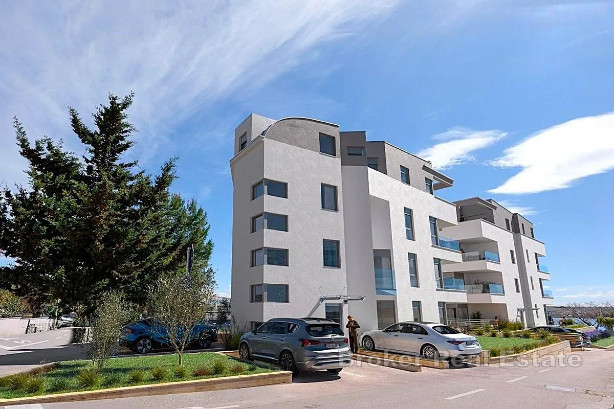 moderni apartmani prvi red do mora - slika 3