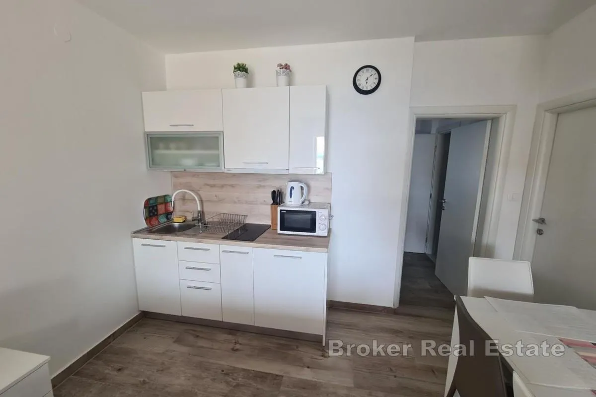 apartmanska kuća s pogledom na more - slika 9