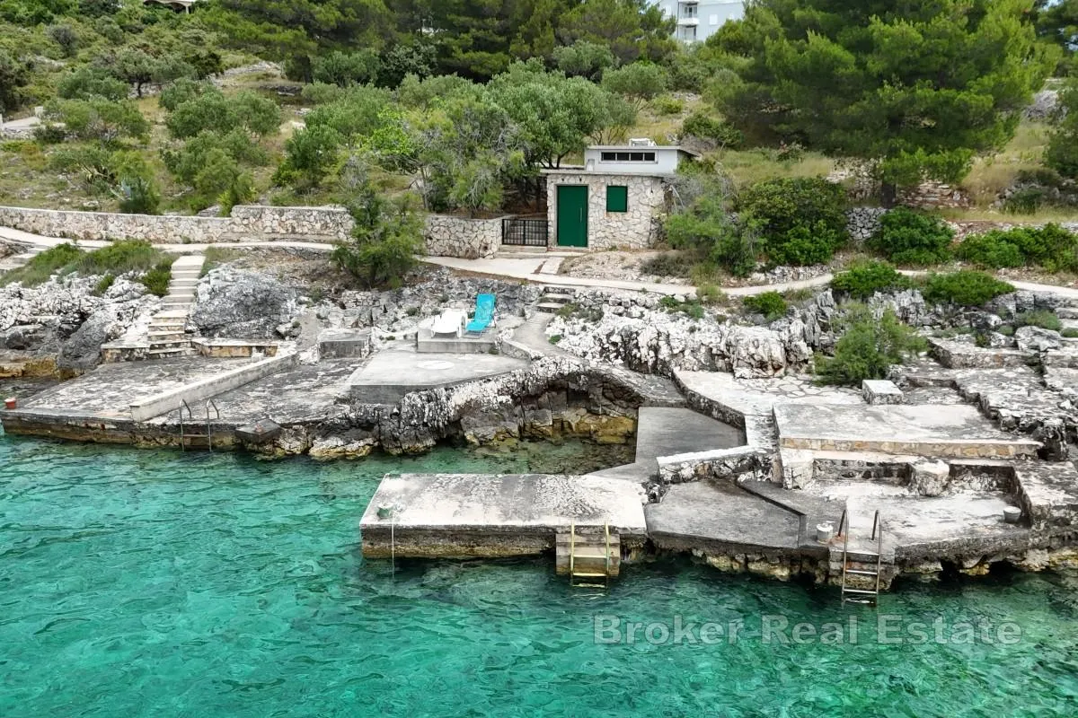 prostrana kuća 150 m od plaže i očaravajućim pogledom - slika 20