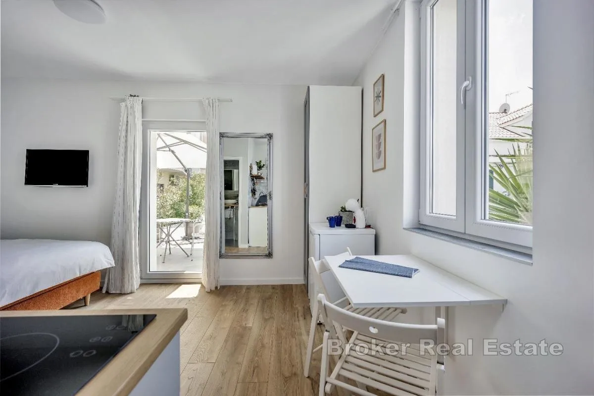 moderna apartmanska kuća s 6 jedinica na odličnoj lokaciji - slika 14